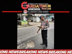 SAT LANTAS POLRES GOWA SURVEY JALAN RUSAK DI POROS MALINO. 
