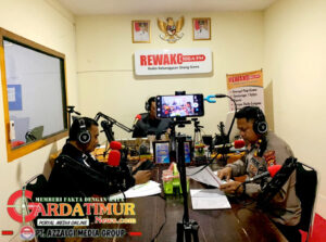 Kapolres Gowa Penuhi Undangan Wawancara di Radio Rewako FM. 