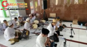 Jemaah Al Munawaroh Gowa Serta Masyarakat Taeng Memperingati Maulid Nabi Muhammad SAW 1446 Hijriyah. 