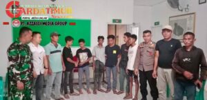 Bhabinkamtibmas Sambangi Warga, Sampaikan Bahaya Terorisme dan Radikalisme. 