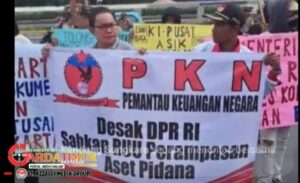 PKN DEMO DI 4 LEMBAGA NEGARA DI JAKARTA.