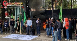  Aliansi Wija To Luwu,Demo di DPRD Sulsel,Soroti Sengketa Tanah Dengan BBWS.       