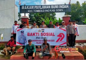 Bhakti Sosial Polsek Tombolopao dalam Rangka Hut Bhayangkara Ke-79 Wujud Sinergi dan Peduli Terhadap Lingkungan