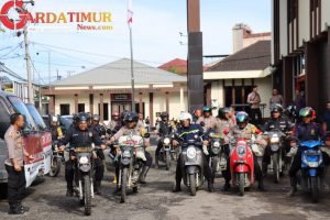 Terjang Medan Berat, Polri Salurkan Bantuan Kapolri dan Layanan Kesehatan ke Rusip Antara dan Silih Nara