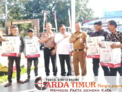 Kelompok Tani Binaan Polri Terima Bantuan Alsintan Dari Bupati Takalar.