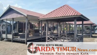 Fantastis! Proyek Kios Sentra UMKM 2022 Desa Palalakang Telan Dana PEN Rp 2,395 Miliar, Kini Mangkrak Jadi Sorotan Tajam.